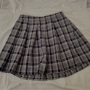 Small blue plaid pleated skirt